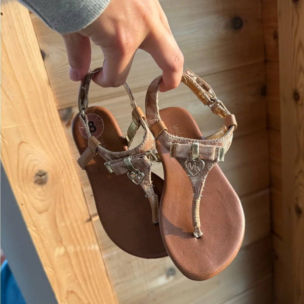 Michael Kors Gold Girls Size 8 Wedge Sandals